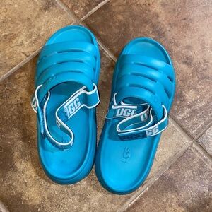 UGG Women's Sport Yeah Sandal